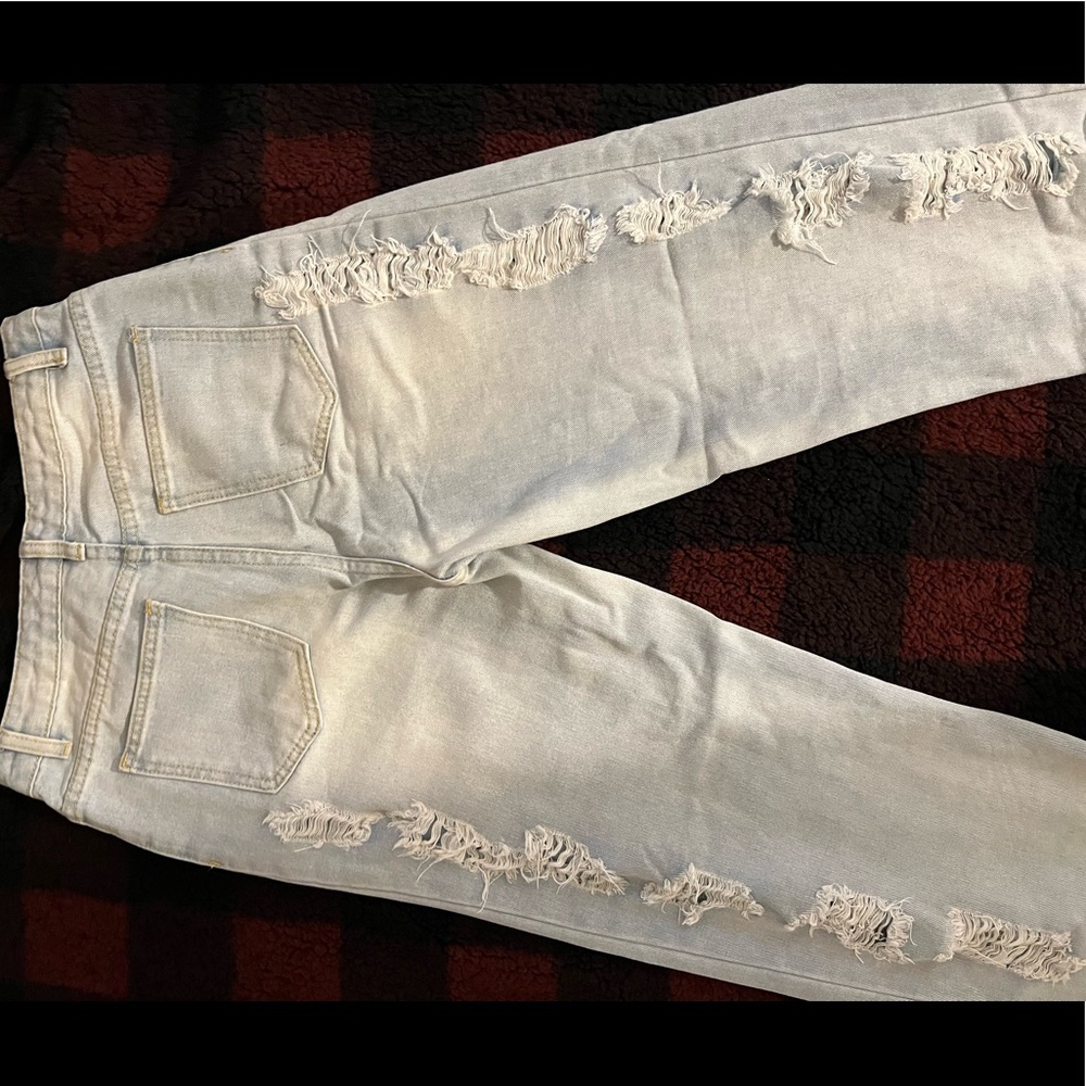 Stonewash ripped baggy jean pant